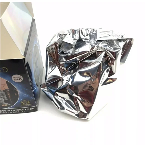 The Crimes Of Grindelwald Mystery Cube - Picture 8 of 8